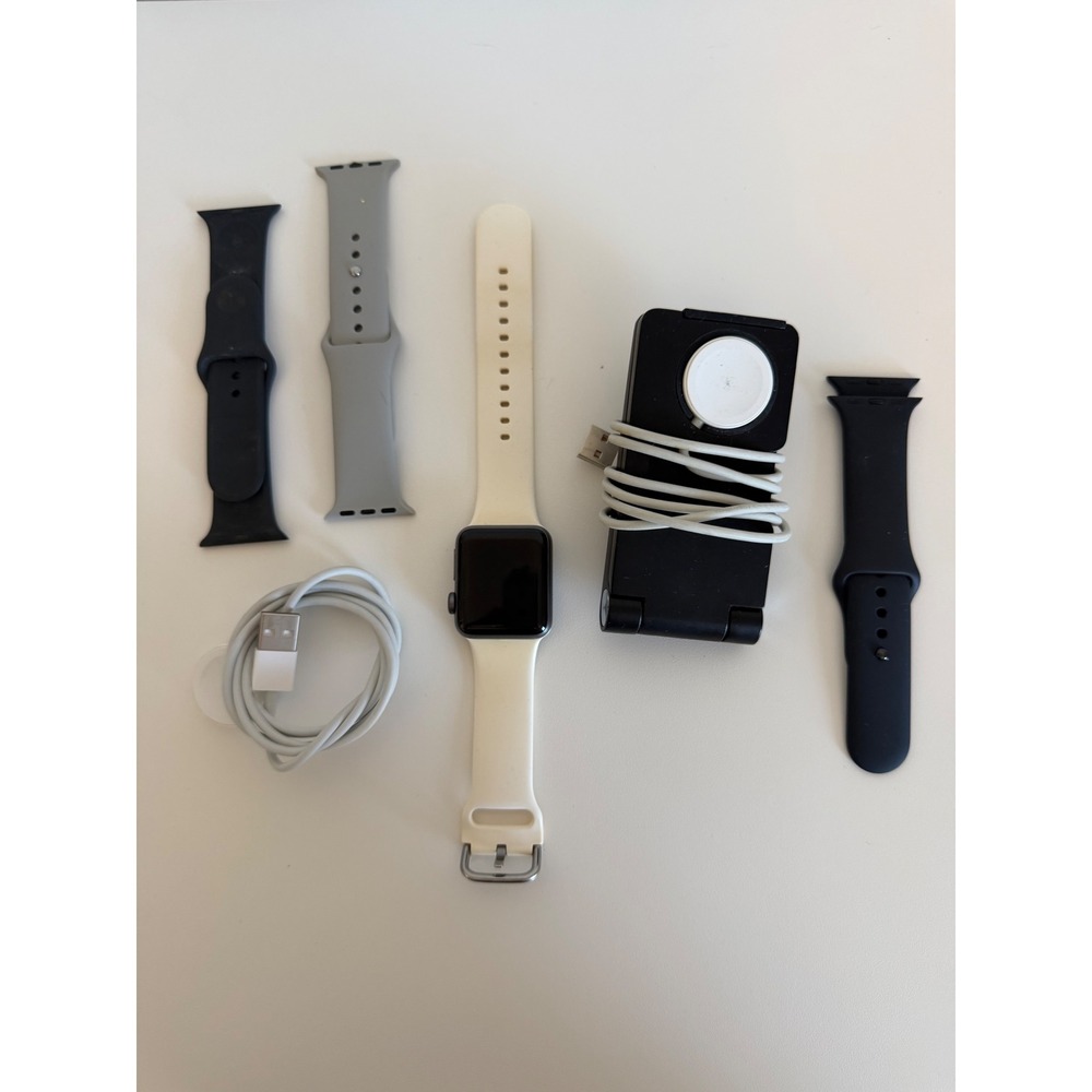 Apple Watch Series 3 38mm Space Gray Aluminum GPS Bundle Bands Charging Stand